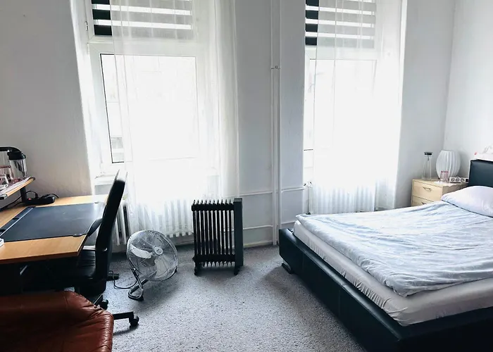 A Cosy, Super Quiet Room In Wedding